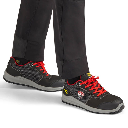 Παπούτσια εργασίας DIADORA SPEEDY RACE LOW S3S FO SR SC MET FREE - 2 — stenso.gr Παπούτσια εργασίας DIADORA SPEEDY RACE LOW S3S FO SR SC MET FREE - 2
