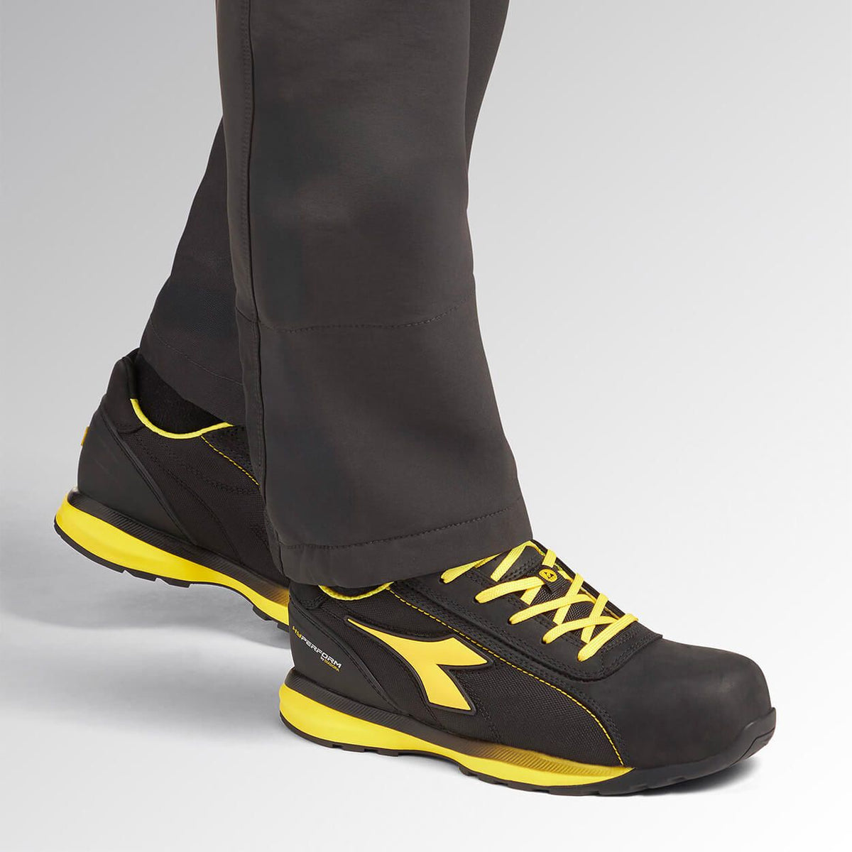Παπούτσια εργασίας DIADORA GLOVE HYPER LOW S3S FO HRO SR ESD BLACK - 2