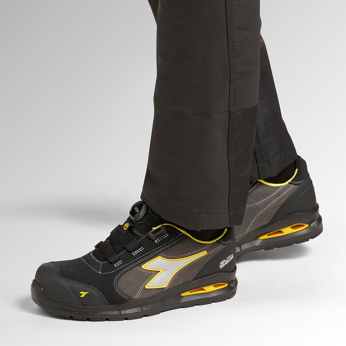 Παπούτσια εργασίας DIADORA RUN A.BOX MSTR BOA LOW S3S FO SR SC ESD BLACK/GREY - 2