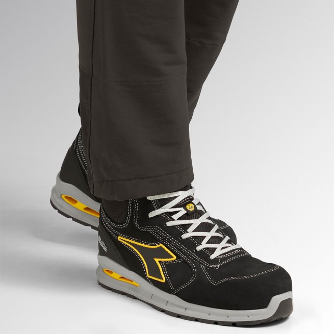 Παπούτσια εργασίας DIADORA RUN A.BOX MID S3S FO SR ESD BLACK - Stenso.gr